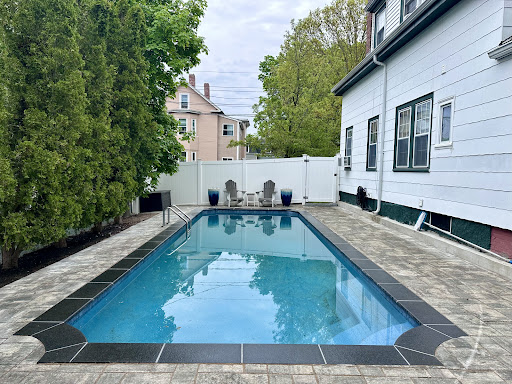Photo from Alyssa Saraswat's Google review